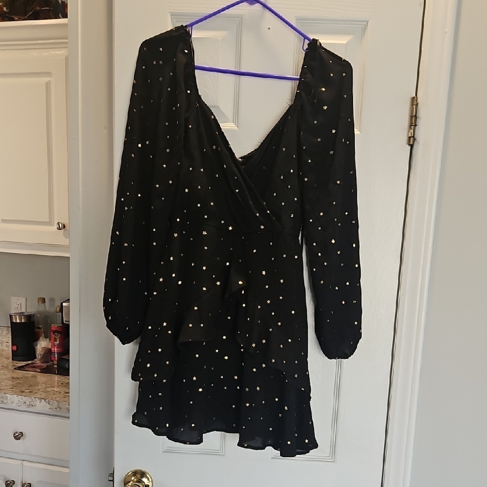 Elegant Black Dress with Gold Stars